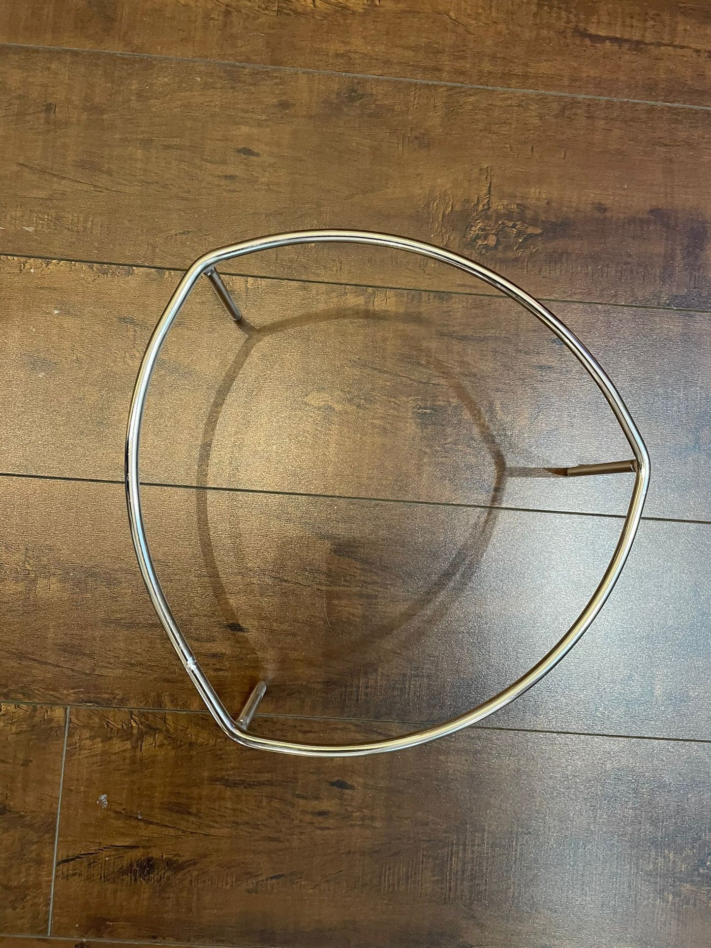 Le Buffet- S/Steel Wire Stand Triangular